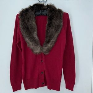Jones New York Cardigan with Detachable Faux Fur Collar Size: XS